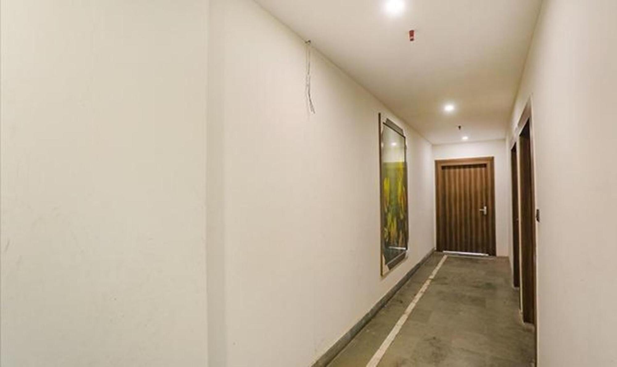 Fabhotel F9 Sector 58 Noida Extérieur photo
